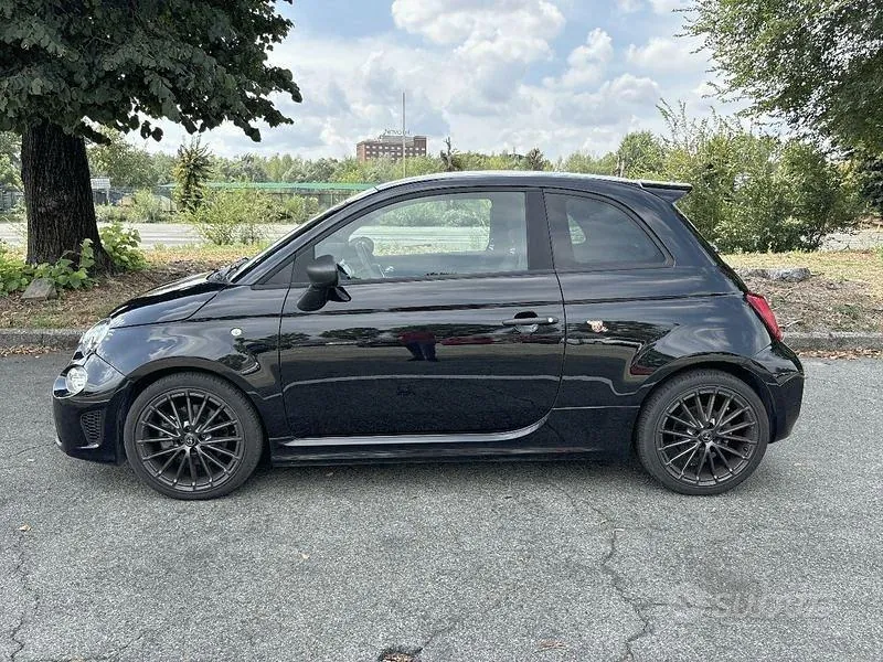Abarth 500 2023 photo 2