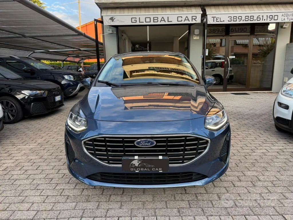 Ford Fiesta 2023 photo 2
