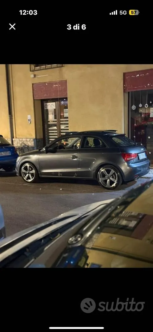 Audi A1 2010 photo 2