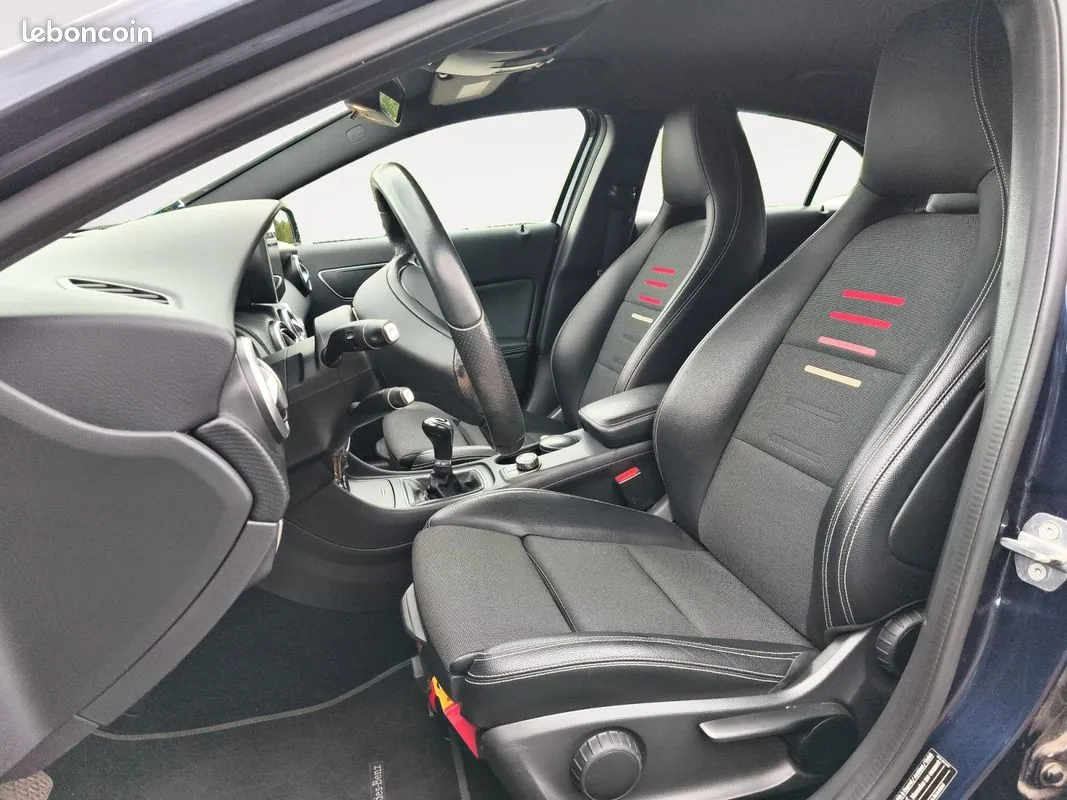 Mercedes-Benz A-Class 2018 photo 5