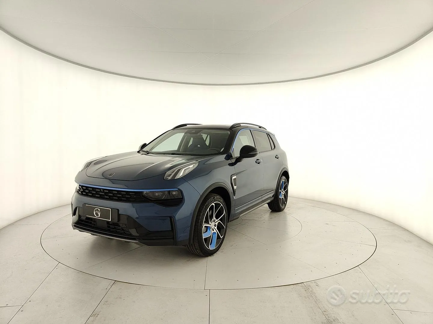Lynk & Co 01