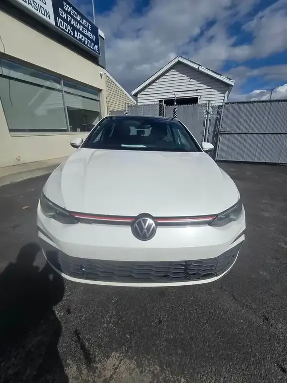 Volkswagen Golf Gti 2022 photo 2