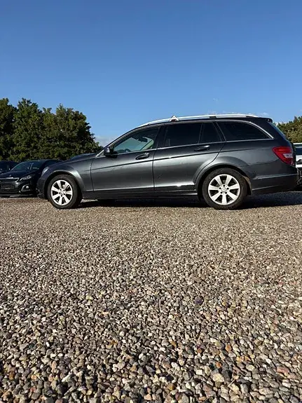 Mercedes-Benz C200 2013 photo 3