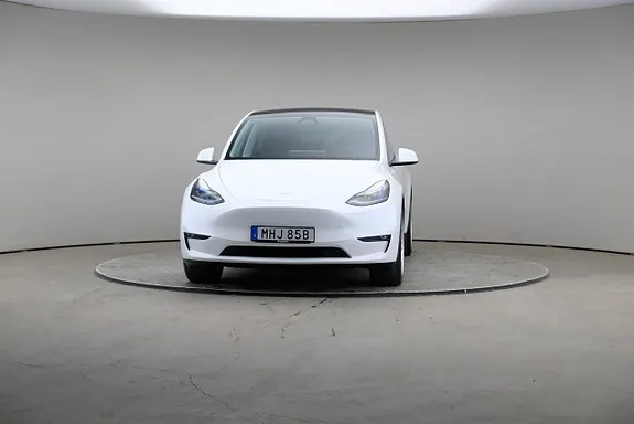 Tesla Model Y 2023 photo 3