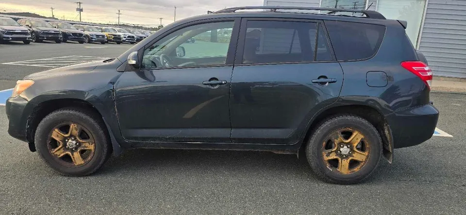 Toyota Rav4 2011 photo 4