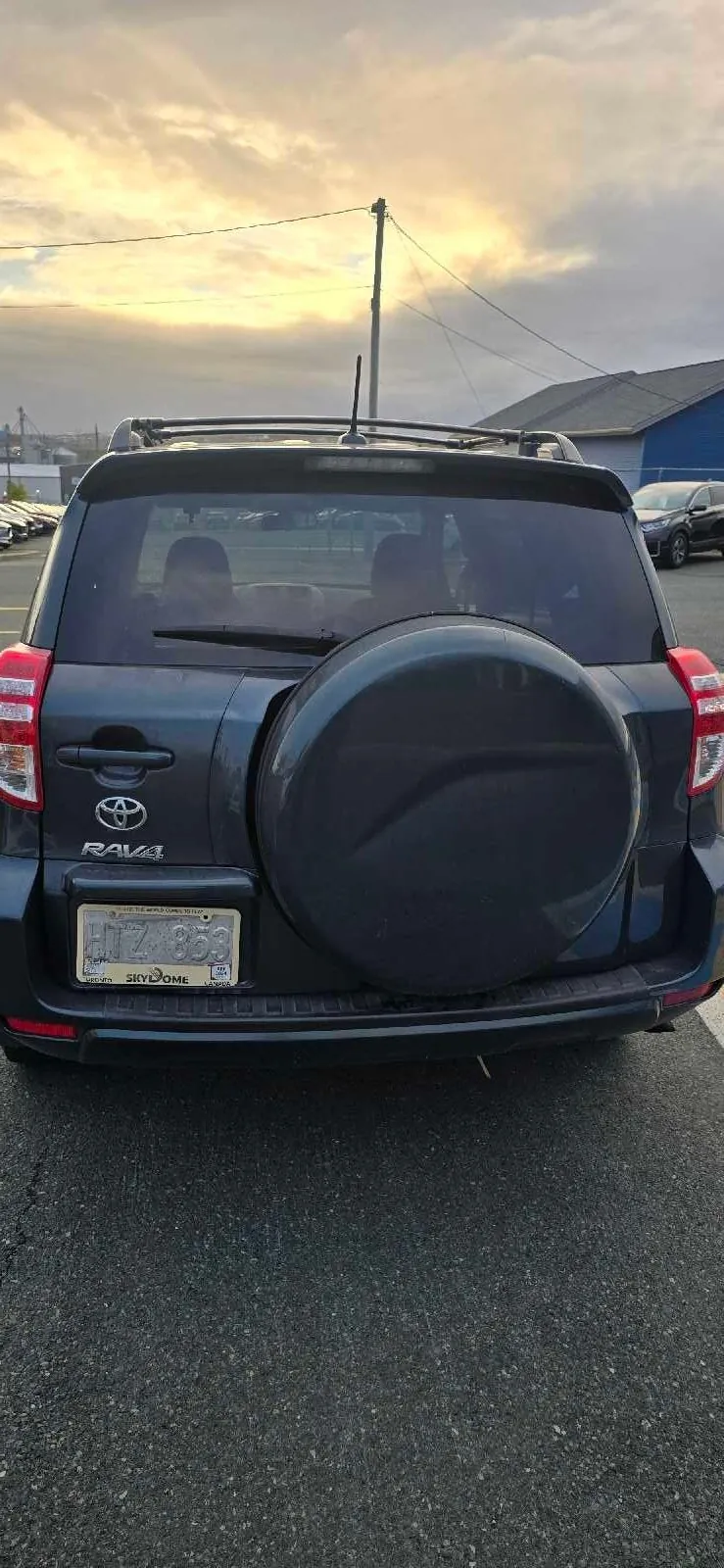 Toyota Rav4 2011 photo 2