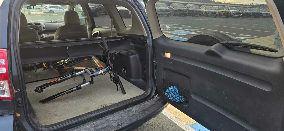 Toyota Rav4 2011 photo 3
