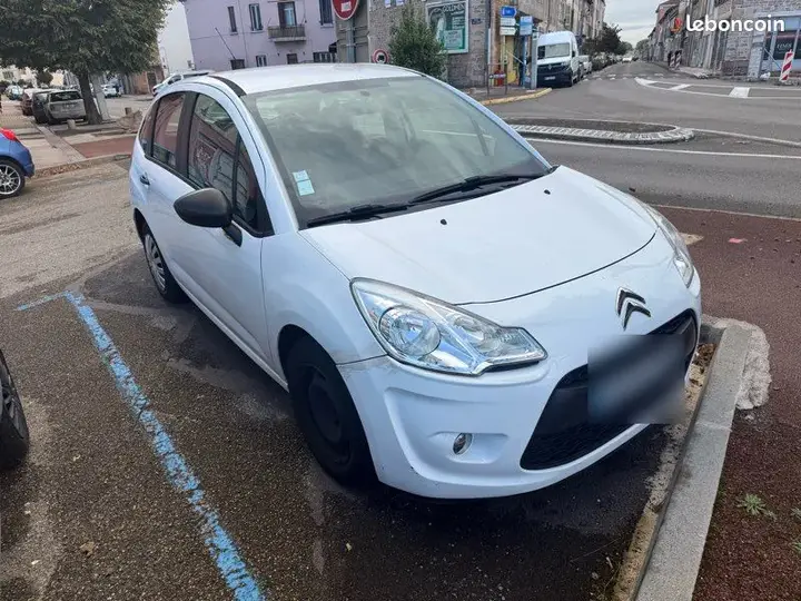 Citroen C3 2012 photo 2