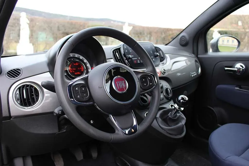 Fiat 500 2022 photo 2