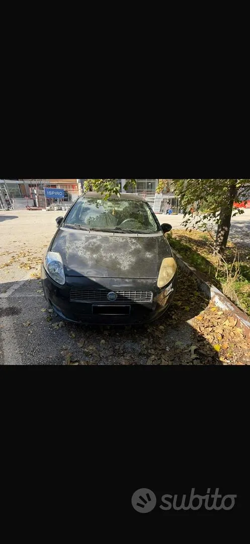 Fiat Grande Punto 2006 photo 3