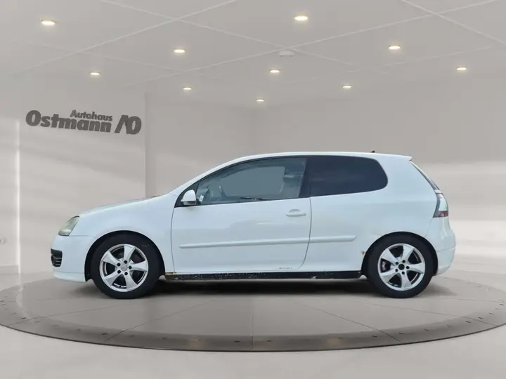 Volkswagen Golf 5 2008 photo 3