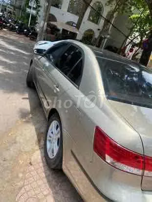 Hyundai Sonata 2009 photo 2