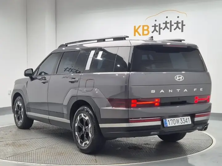 Hyundai Santa Fe 2024 photo 2