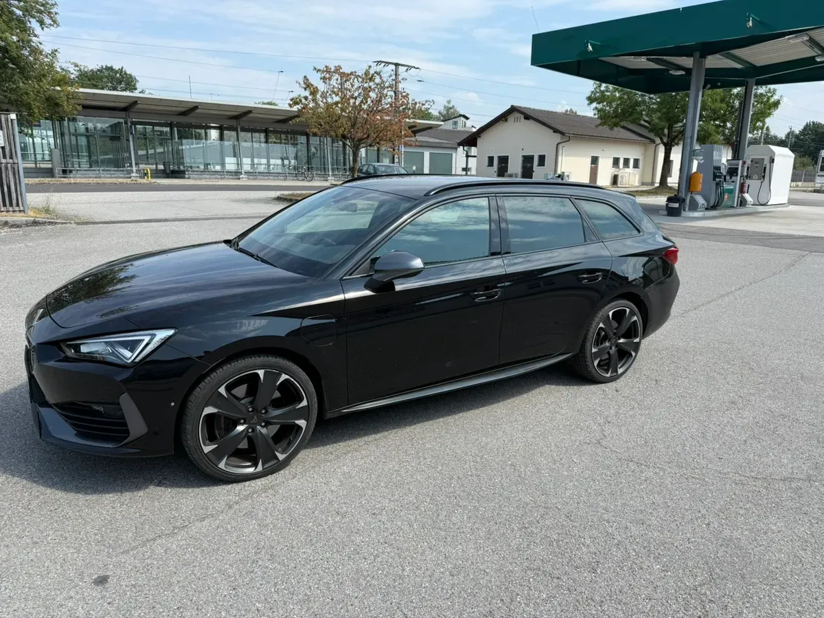 Cupra Leon 2021 photo 2