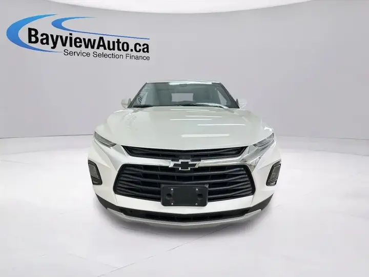 Chevrolet Blazer 2021 photo 2