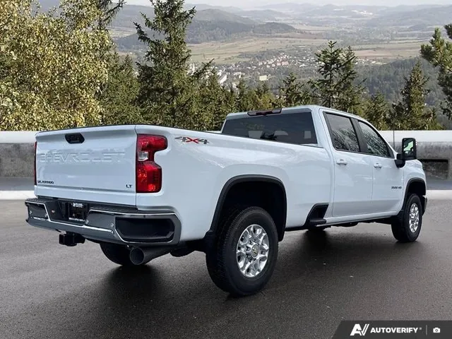 Chevrolet Silverado 3500Hd 2026 photo 5