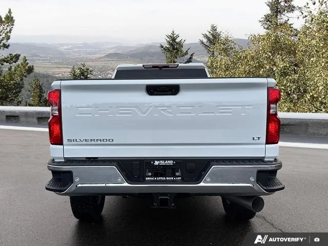 Chevrolet Silverado 3500Hd 2026 photo 4
