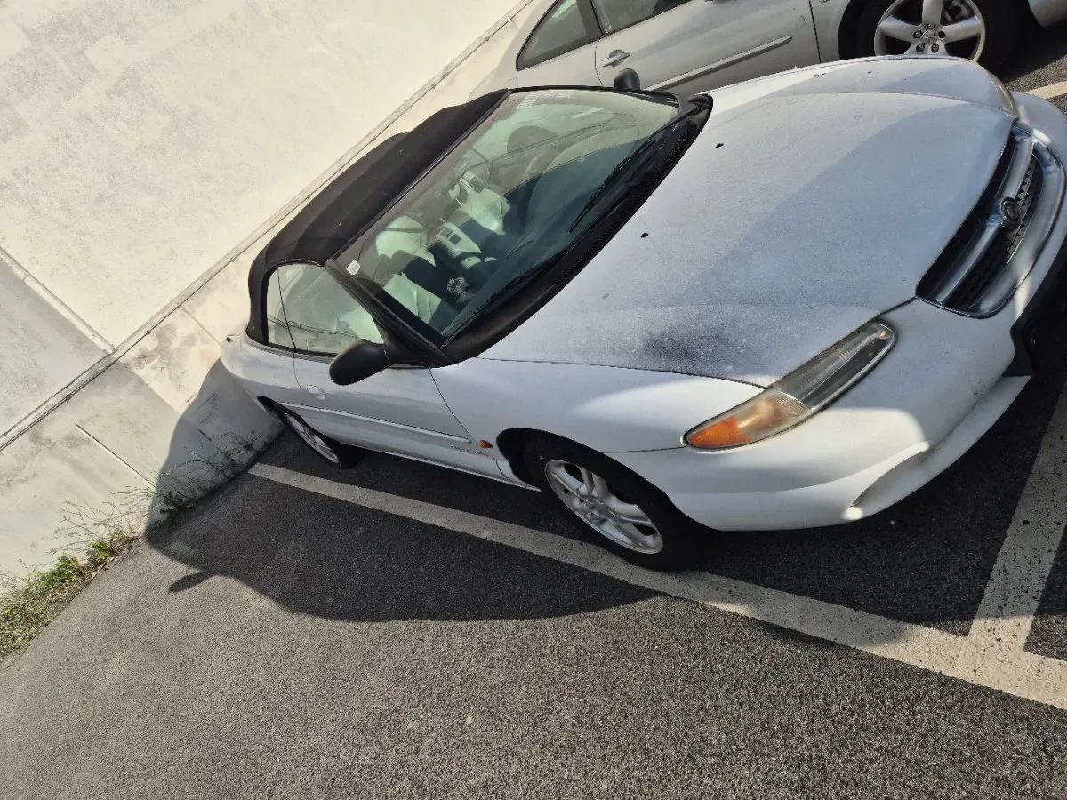 Chrysler Stratus 1996 photo 2