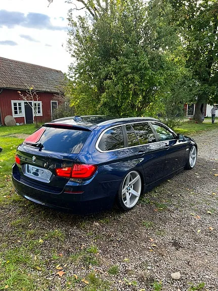 BMW 520D 2011 photo 4