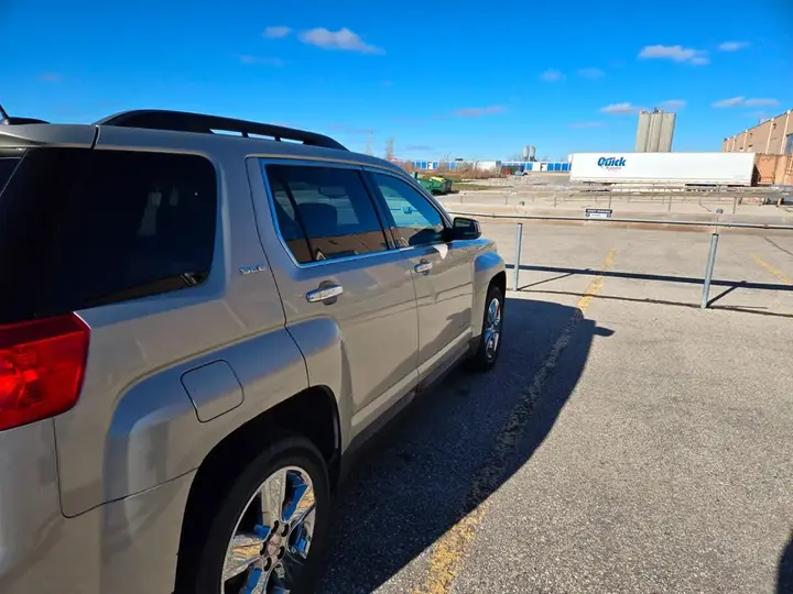 GMC Terrain 2015 photo 5