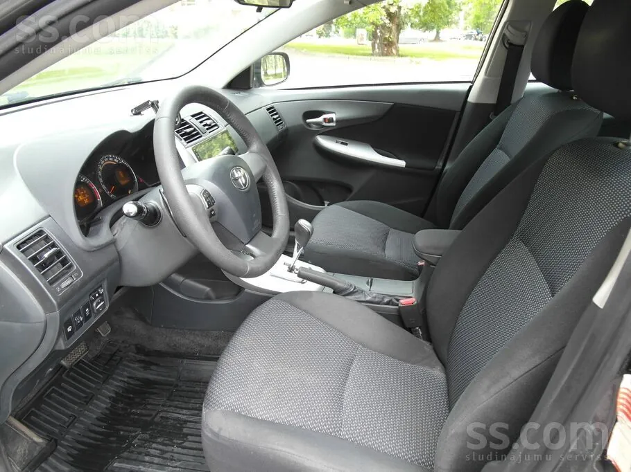 Toyota Corolla 2011 photo 5