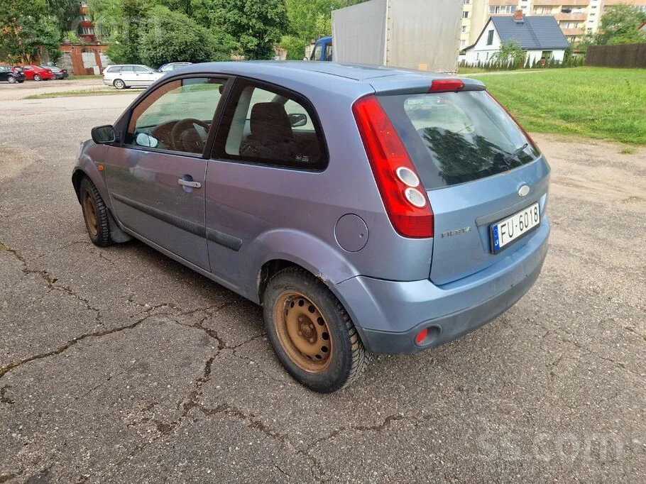 Ford Fiesta 2006 photo 4