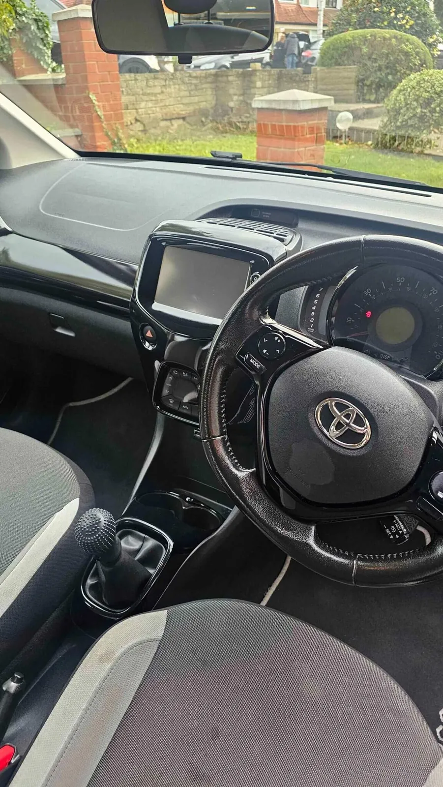 Toyota Aygo 2015 photo 5