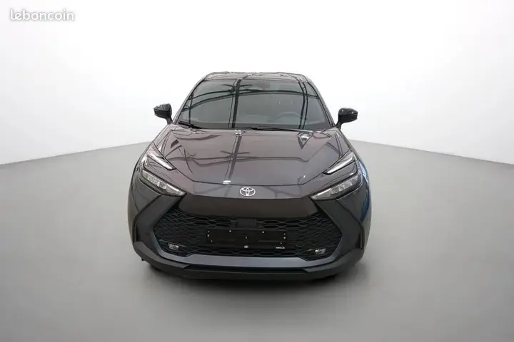 Toyota C-Hr 2025 photo 5