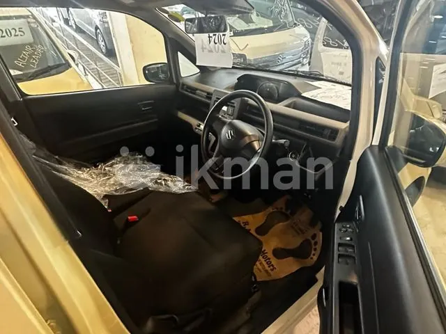 Suzuki Wagon R Fx 2024 photo 3