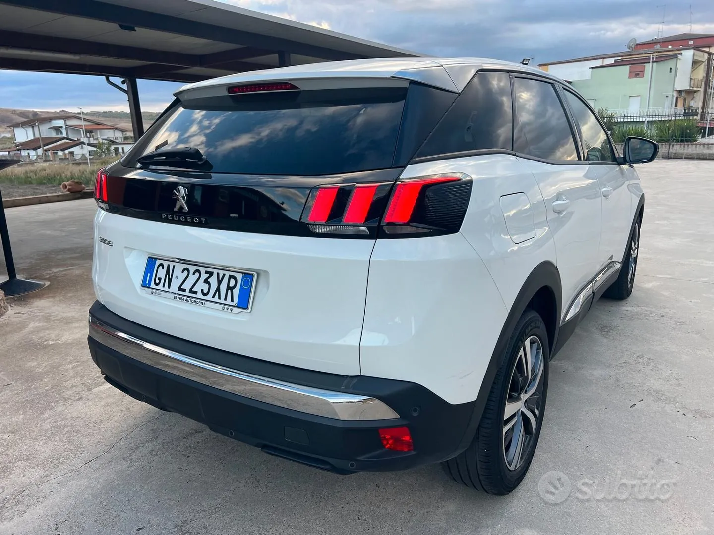 Peugeot 3008 2023 photo 3