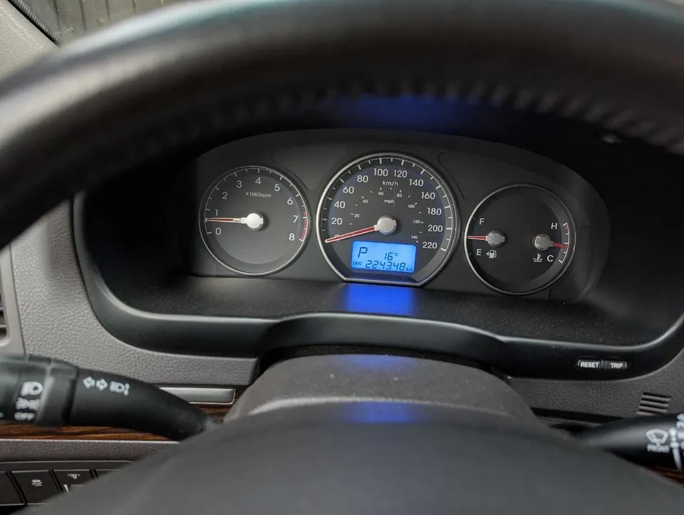 Hyundai Santa Fe 2010 photo 5