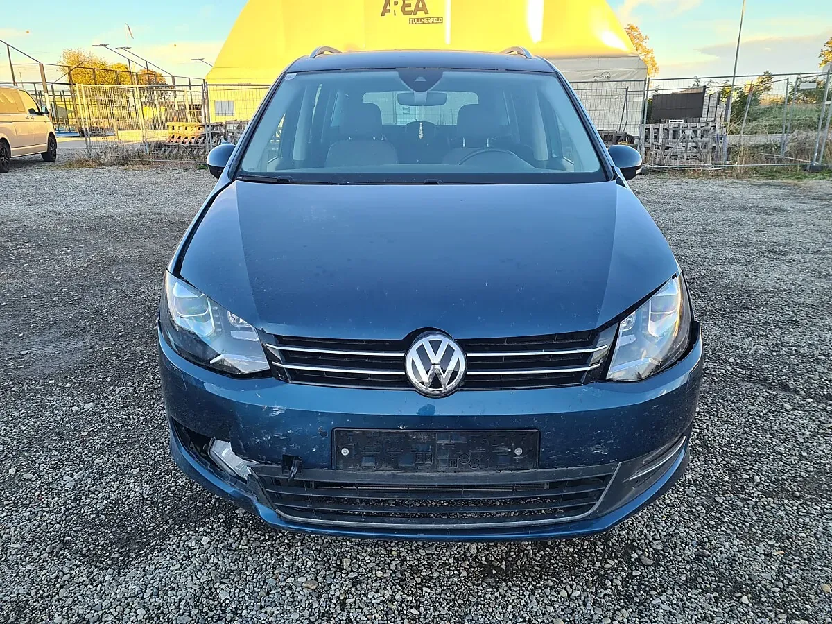 Volkswagen Sharan 2016 photo 2