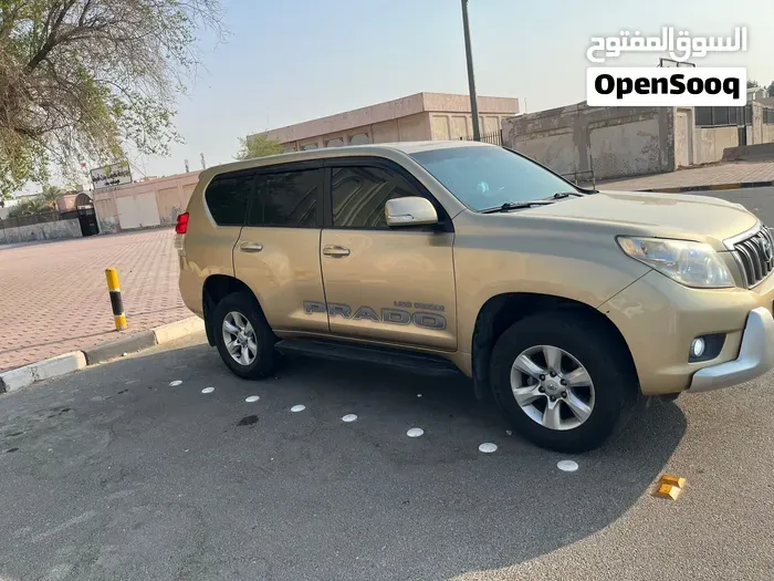 Toyota Prado 2013 photo 2