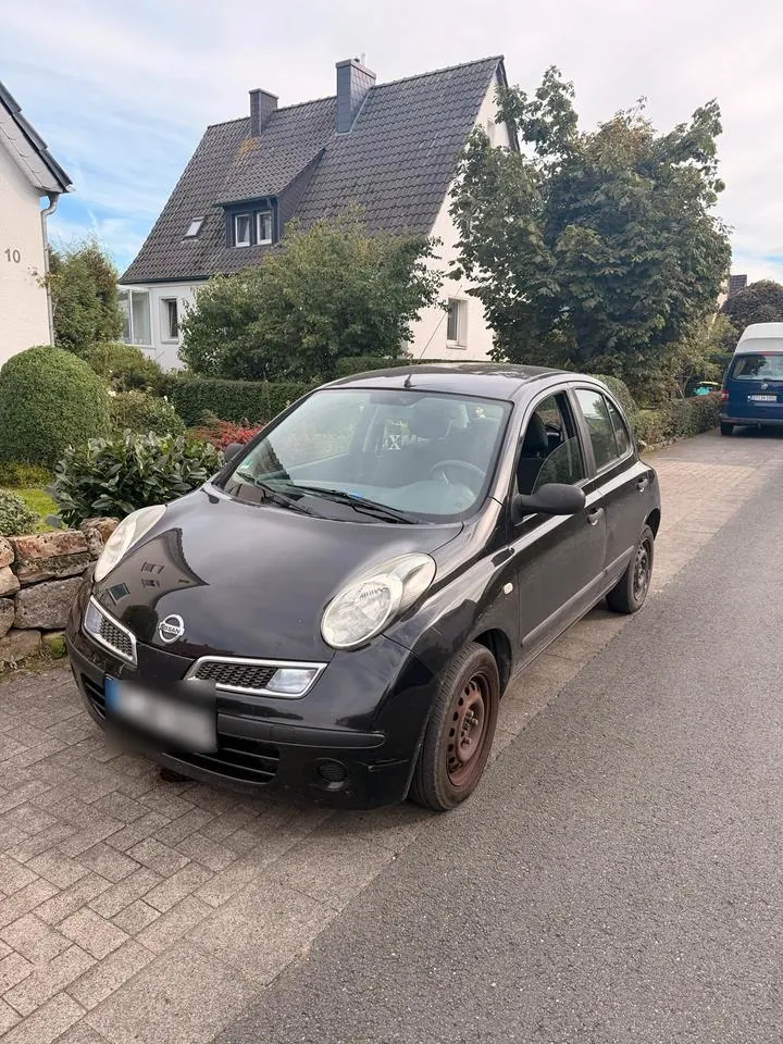 Nissan Micra