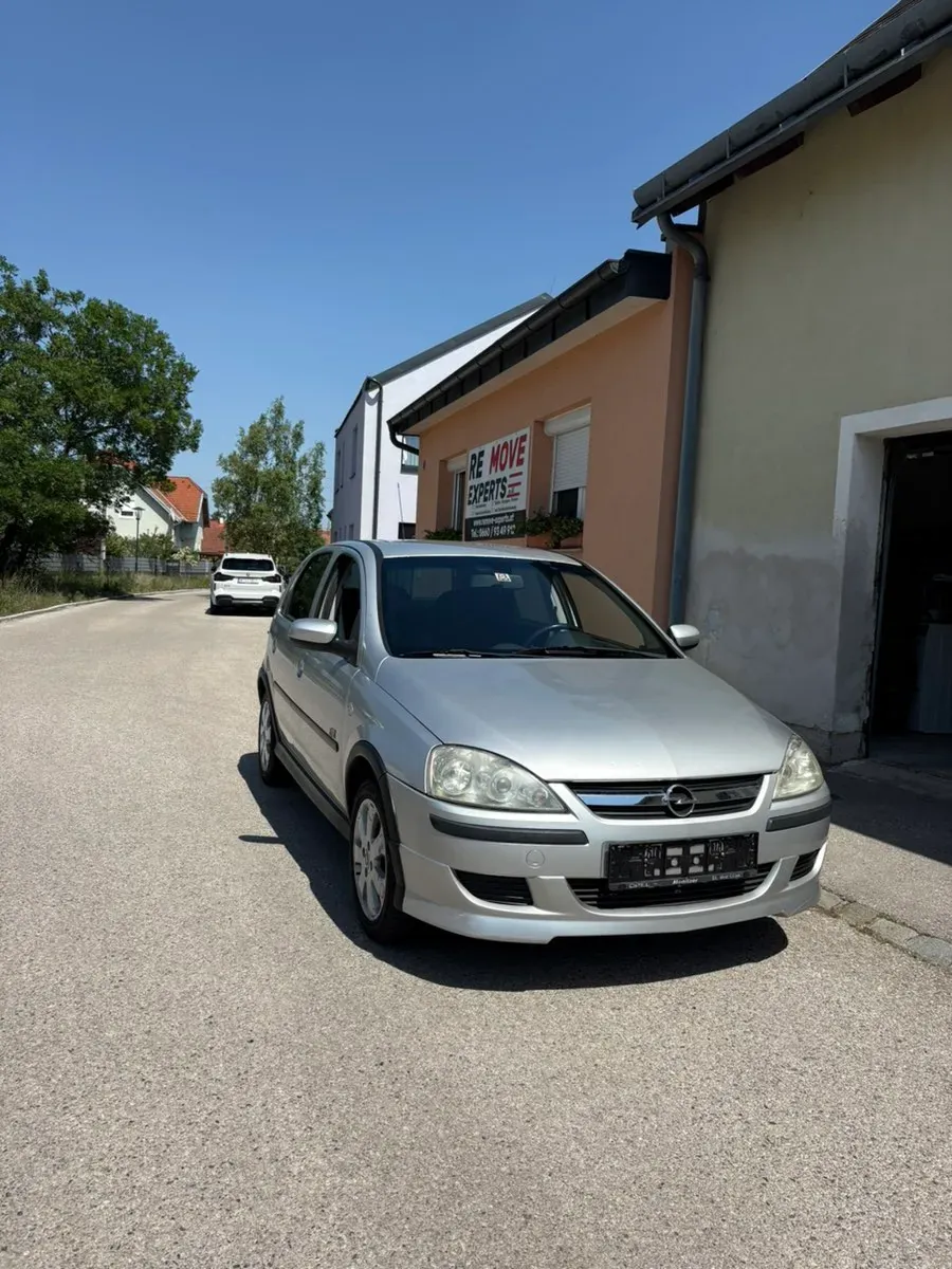 Opel Corsa 2003 photo 2