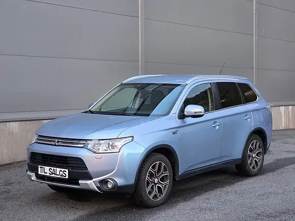 Mitsubishi Outlander 2015 photo 2