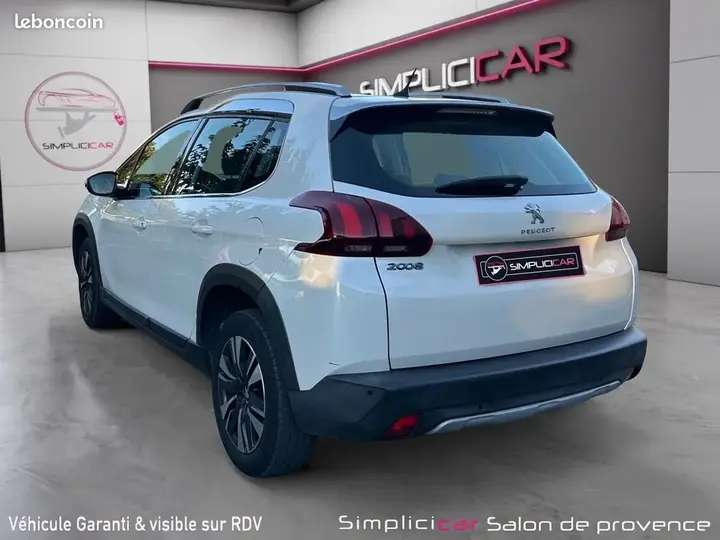 Peugeot 2008 2018 photo 3