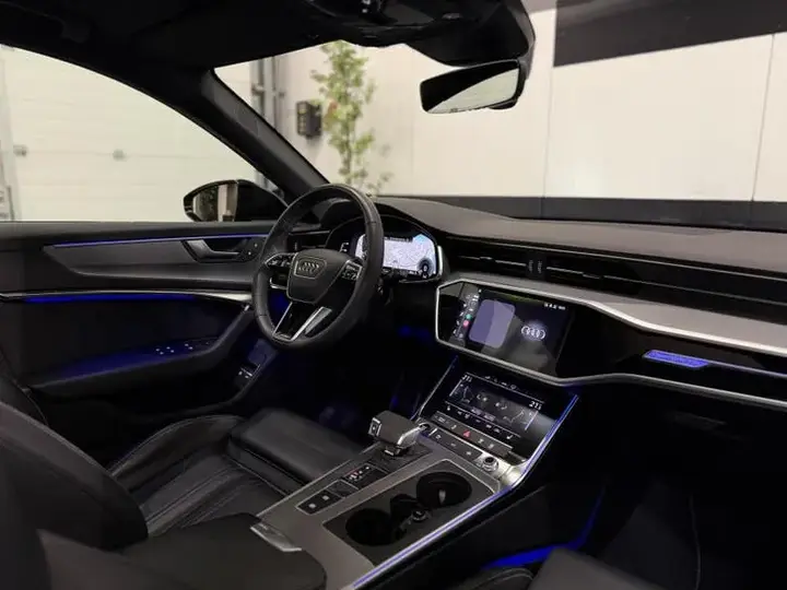 Audi A6 Avant 2023 photo 2