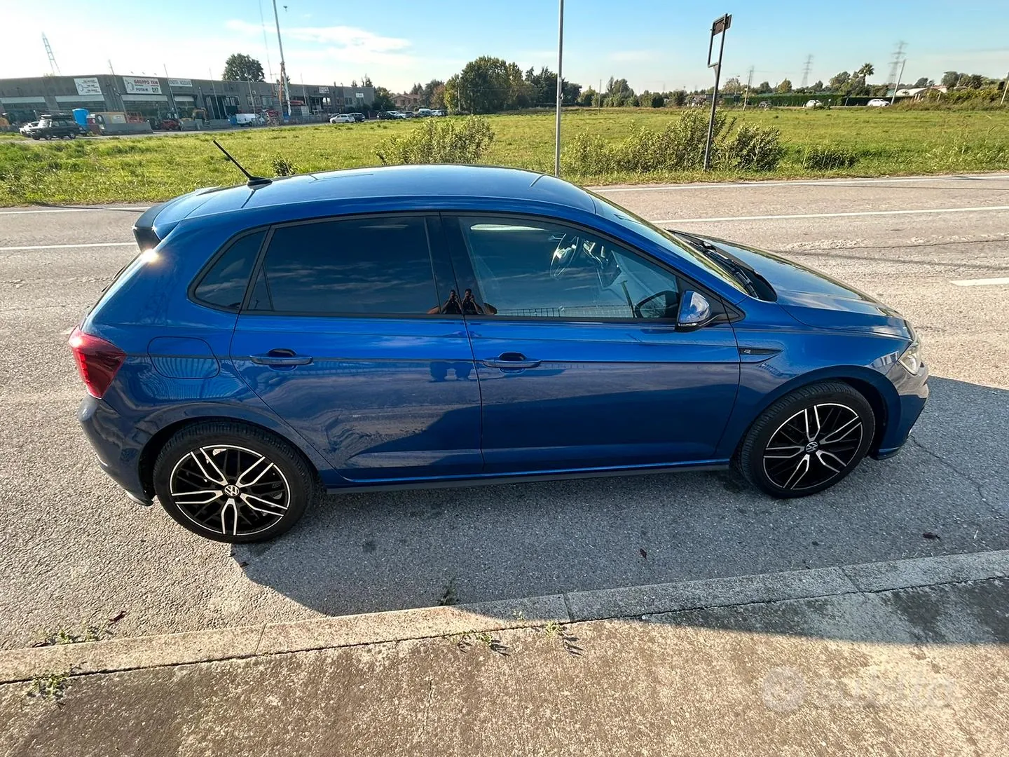 Volkswagen Polo 2023 photo 3
