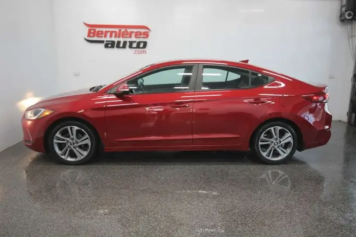 Hyundai Elantra 2018 photo 4