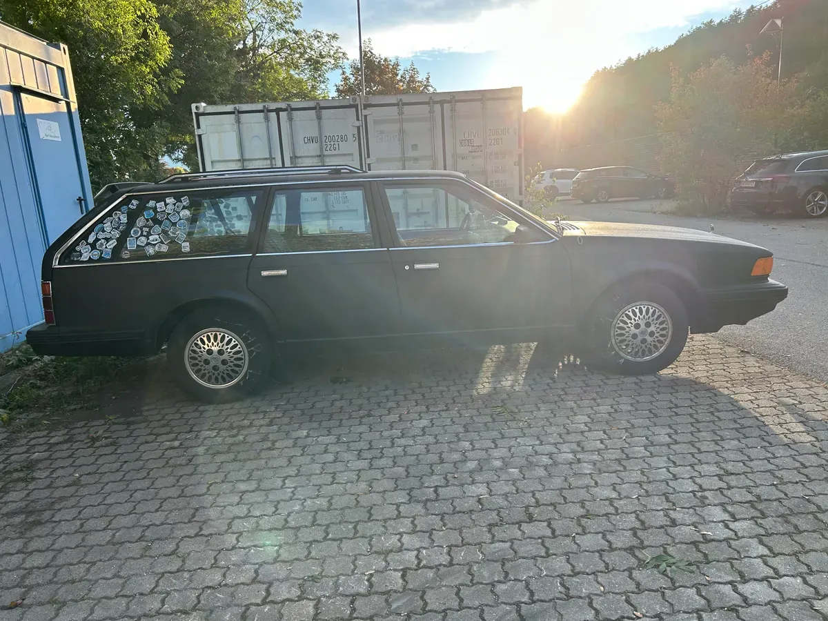 Buick Century 1989 photo 2