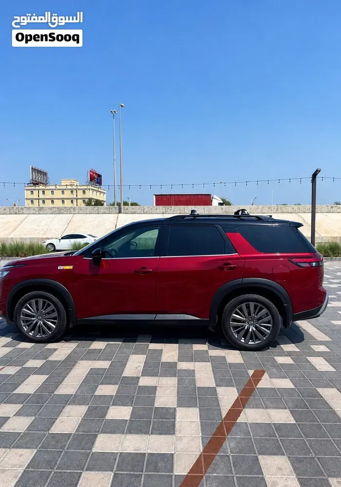 Nissan Pathfinder 2023 photo 3