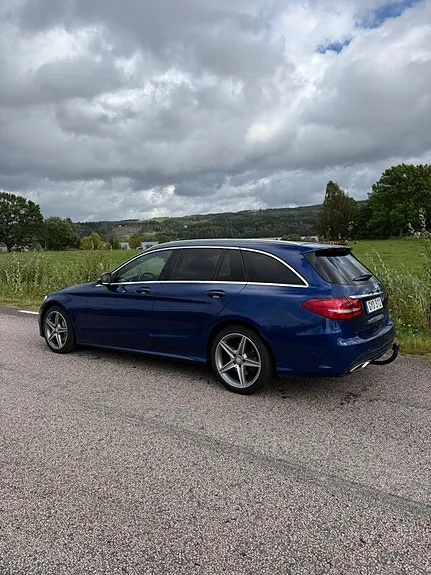 Mercedes-Benz C220 2016 photo 3