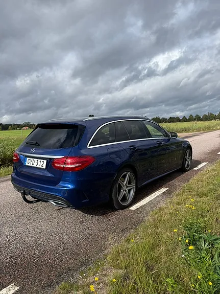Mercedes-Benz C220 2016 photo 4