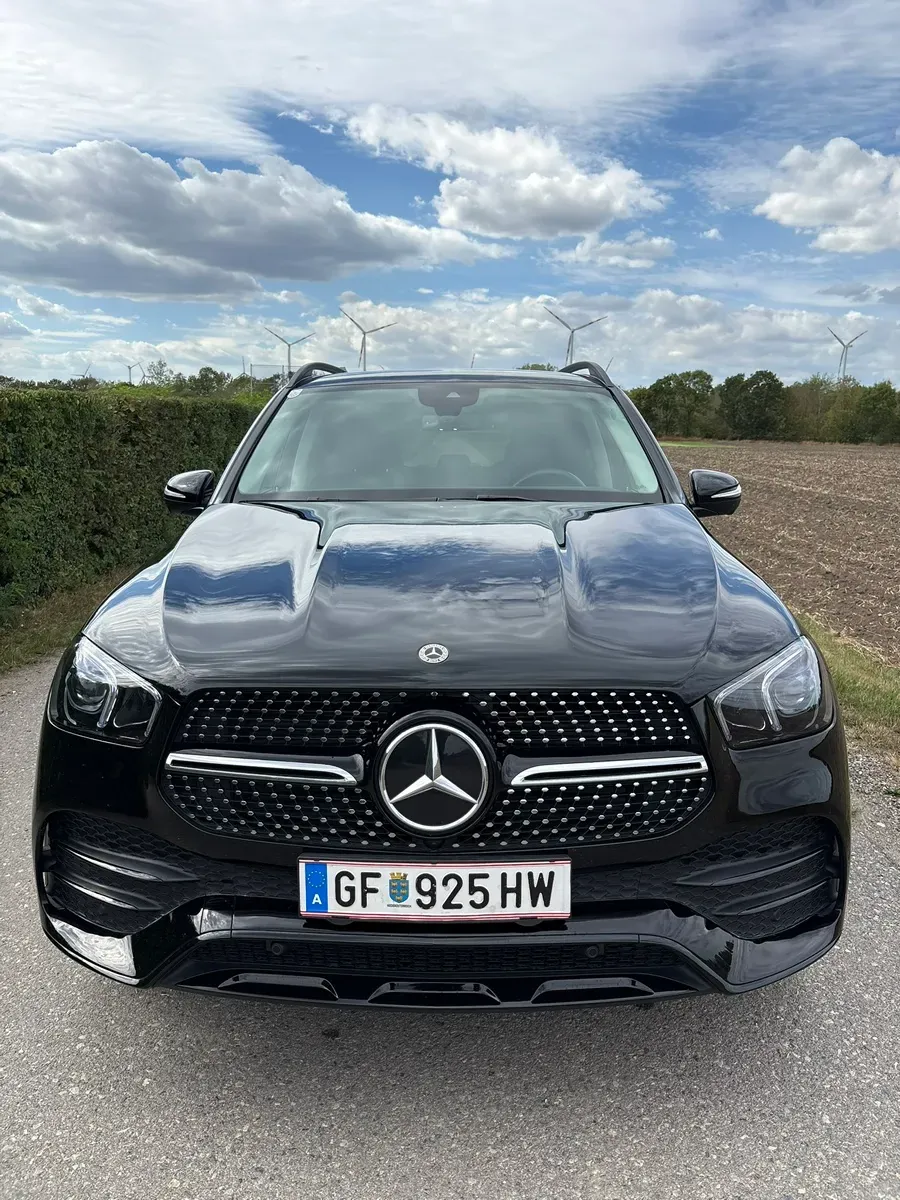 Mercedes-Benz Gle-Class 2022 photo 2