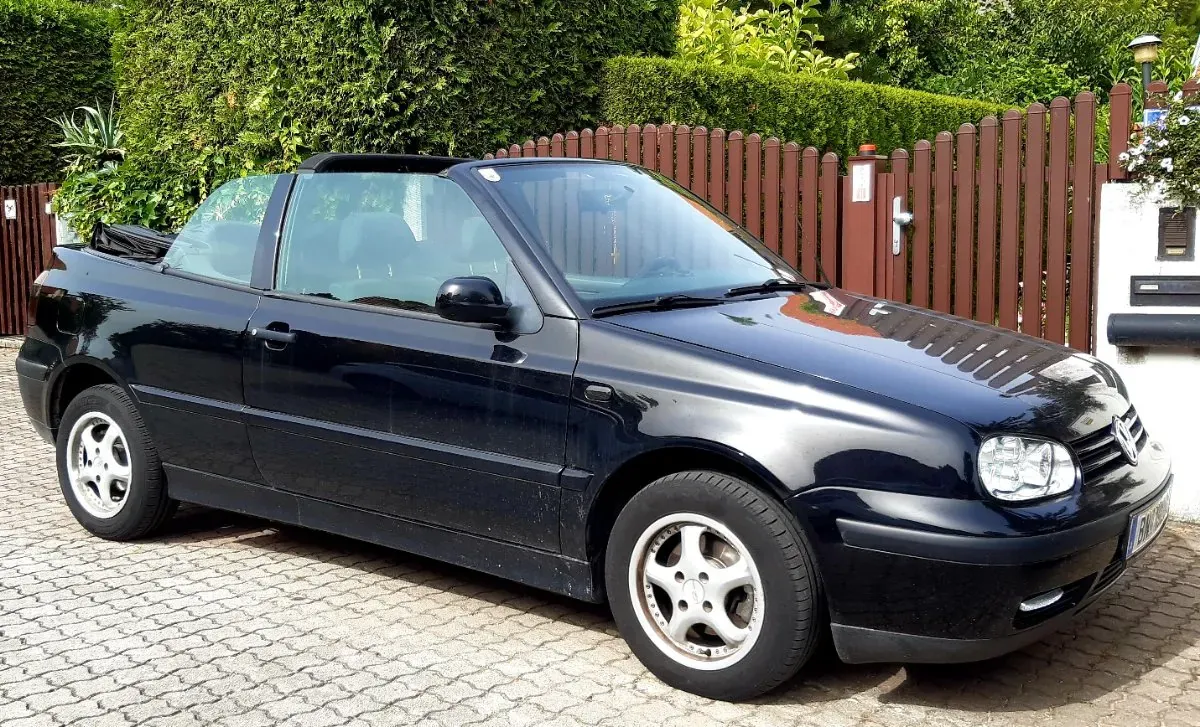 Volkswagen Golf 2001 photo 3