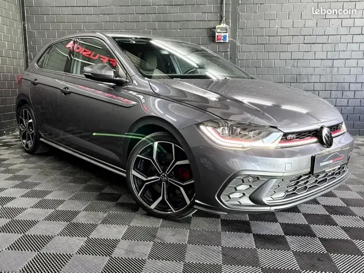 Volkswagen Polo 2022 photo 2