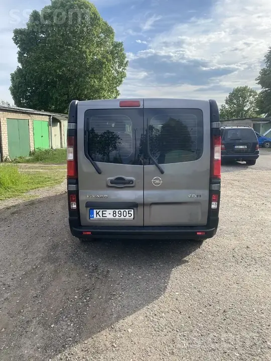 Opel Vivaro 2015 photo 4