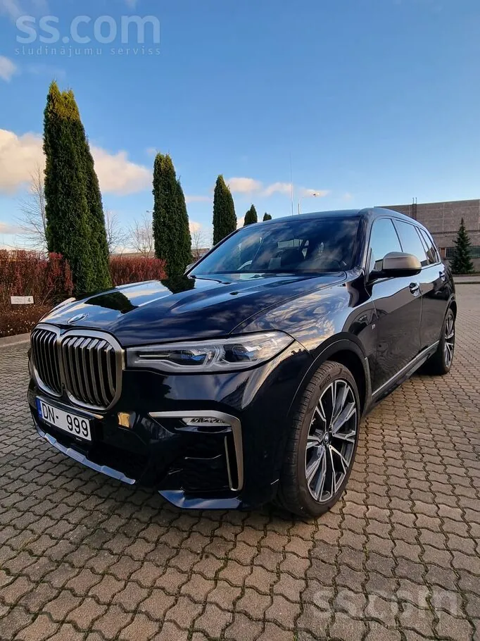 BMW X7