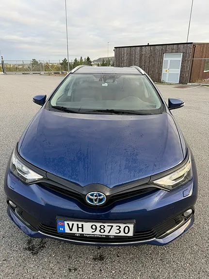 Toyota Auris 2018 photo 3
